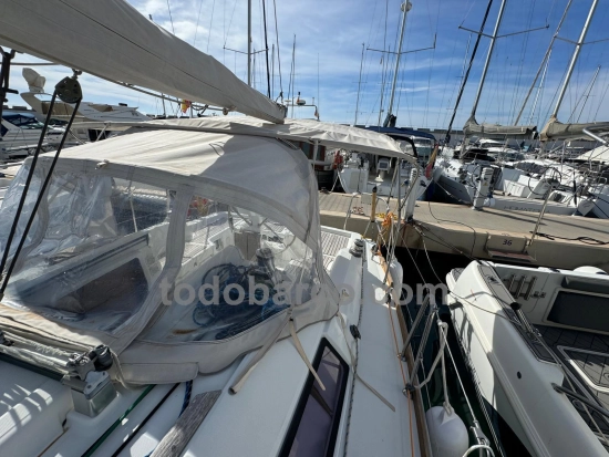 Beneteau Oceanis 31 preowned for sale