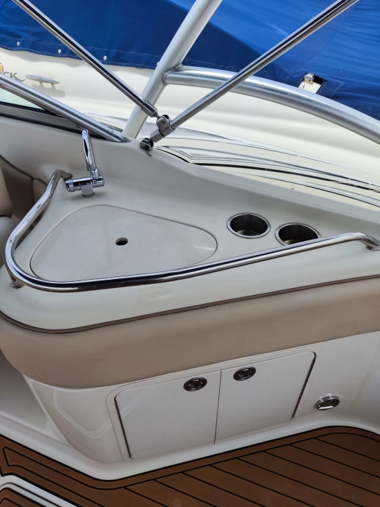 Sea Ray Sundeck 240 preowned for sale