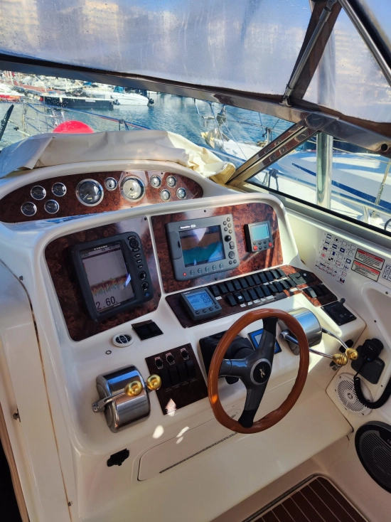 Sea Ray 340 Amberjack d’occasion à vendre