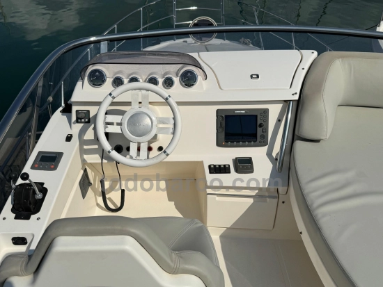 Azimut 43 Fly preowned for sale