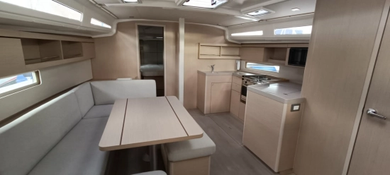 Beneteau Oceanis 40.1 gebraucht zum verkauf