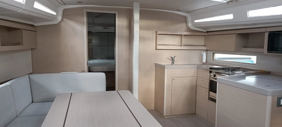 Beneteau Oceanis 40.1 gebraucht zum verkauf