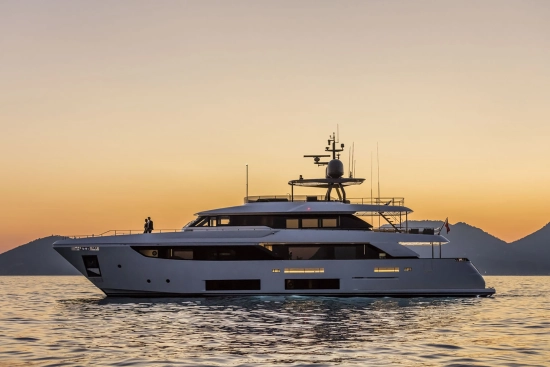 Custom Line Navetta 33m preowned for sale