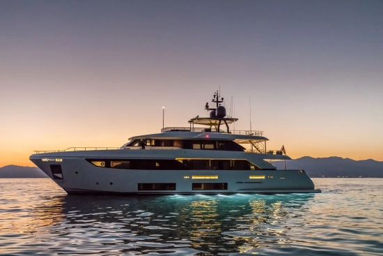 Custom Line Navetta 33m preowned for sale