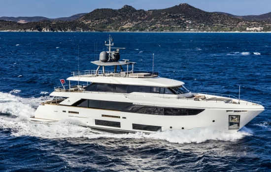 Custom Line Navetta 33m preowned for sale