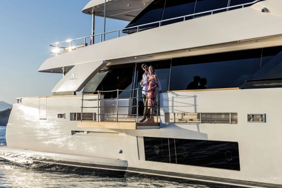 Custom Line Navetta 33m preowned for sale