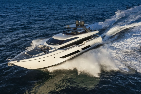 Ferretti Yachts 850 d’occasion à vendre