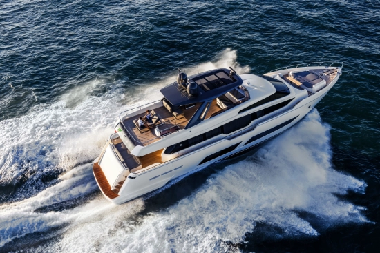 Ferretti Yachts 850 d’occasion à vendre