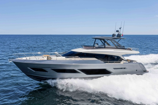 Ferretti 720 neuf à vendre