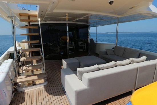 Custom Line NAVETTA 33 gebraucht zum verkauf