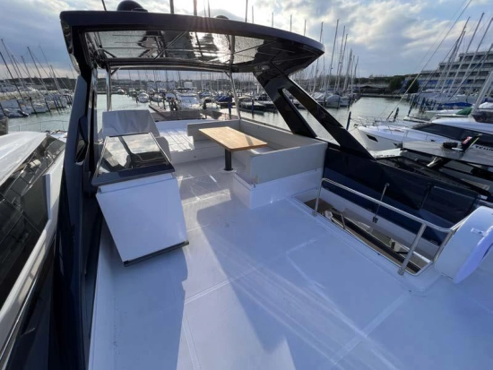 Ferretti 670 neu zum verkauf