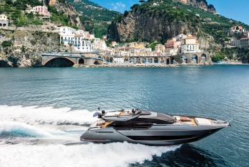 Riva FOLGORE 88 preowned for sale