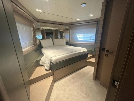 Ferretti 670 d’occasion à vendre