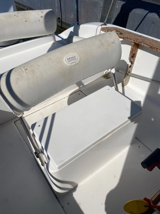 Sessa Marine Key Largo 19 preowned for sale