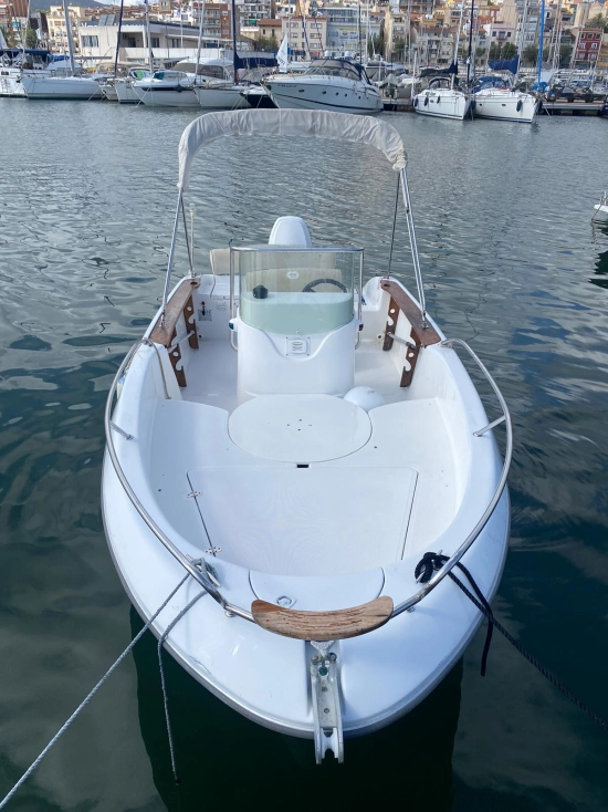 Sessa Marine Key Largo 19 preowned for sale