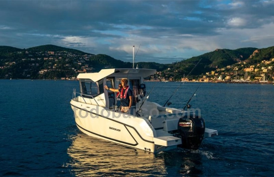 Quicksilver Pilothouse CAPTUR 625 neu zum verkauf