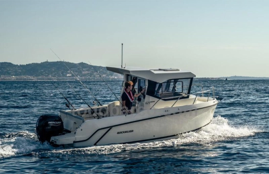 Quicksilver Pilothouse CAPTUR 625 neu zum verkauf