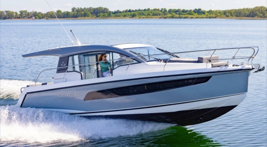 Sealine C335 brand new for sale