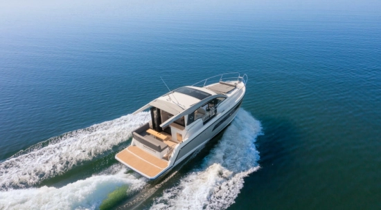 Sealine C335 brand new for sale