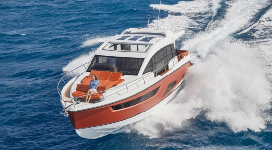 Sealine C430 brand new for sale