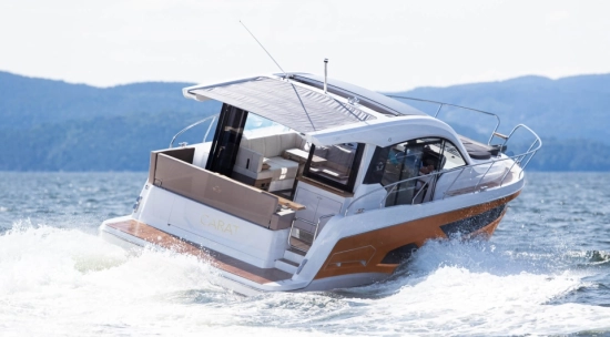 Sealine C390 brand new for sale