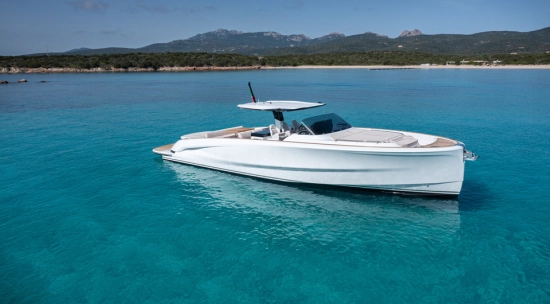 Solaris Power 44 OPEN brand new for sale