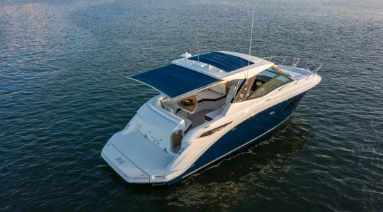 Sea Ray Sundancer 320 brand new for sale