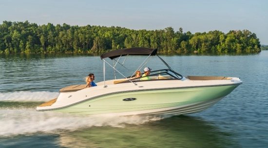 Sea Ray SPX 230 brand new for sale