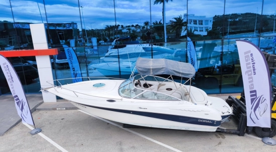 DORAL 245 ESCAPE CUDDY preowned for sale