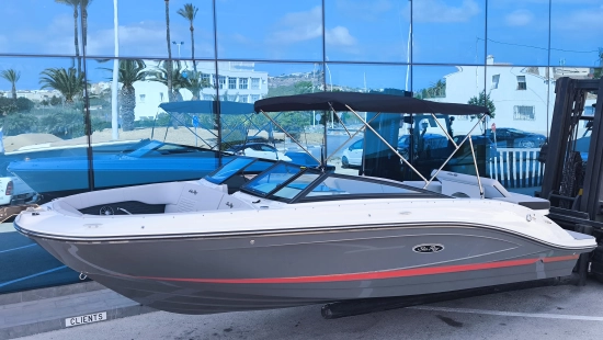 Sea Ray SPX 230 brand new for sale