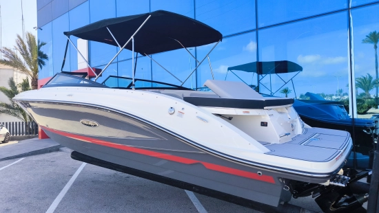 Sea Ray SPX 230 brand new for sale