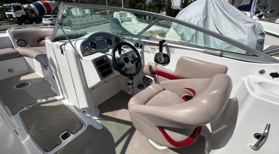 Hurricane SUNDECK 2400 preowned for sale