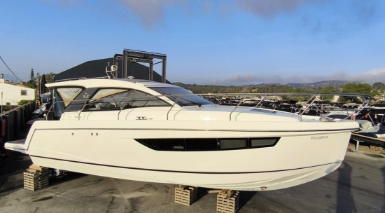 Sealine S330 preowned for sale