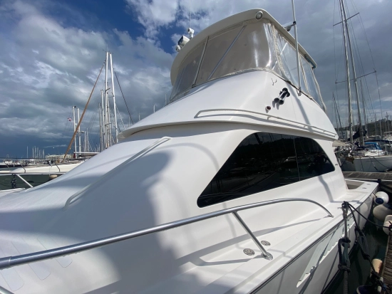 Viking Yachts 48 CONVERTIBLE preowned for sale