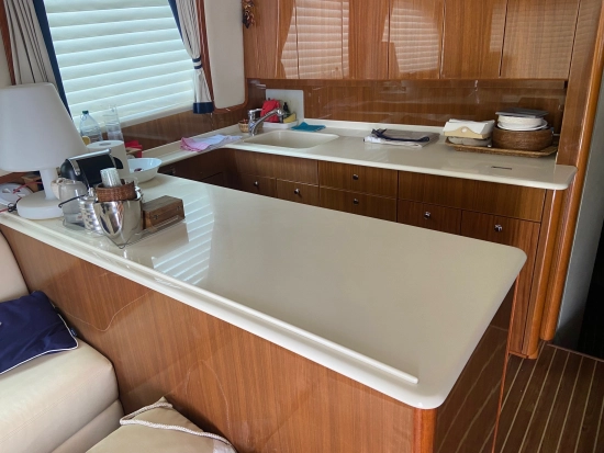 Viking Yachts 48 CONVERTIBLE preowned for sale