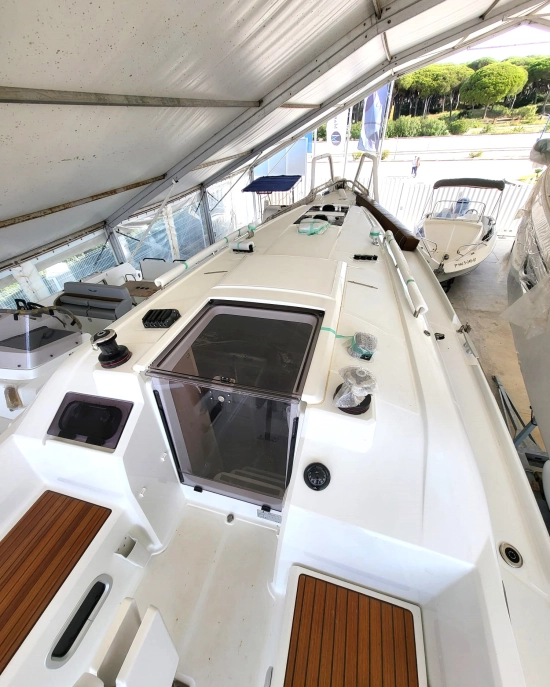 Beneteau Oceanis 30.1 brand new for sale