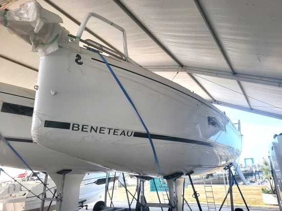 Beneteau Oceanis 30.1 brand new for sale