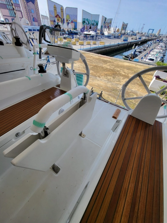 Beneteau Oceanis 30.1 brand new for sale