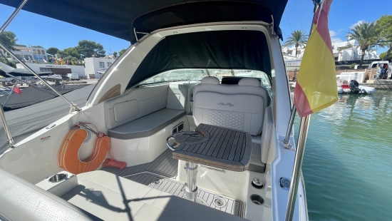 Sea Ray Sundancer 265 preowned for sale