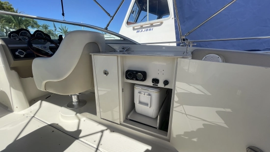 Sea Ray Sundeck 280 gebraucht zum verkauf