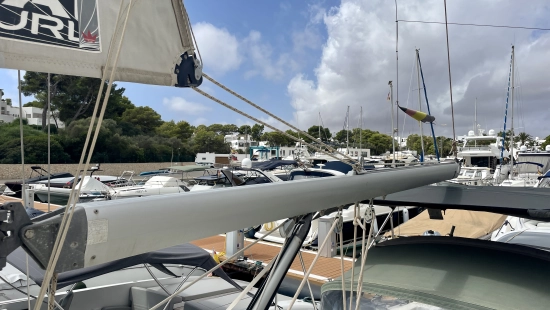 Beneteau Oceanis 34 preowned for sale