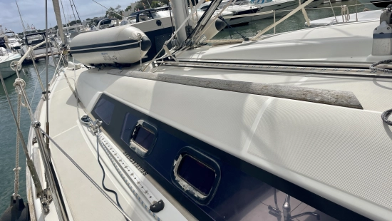 Beneteau Oceanis 34 preowned for sale