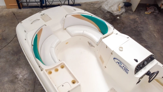 Rinker Flotilla 24 fb preowned for sale