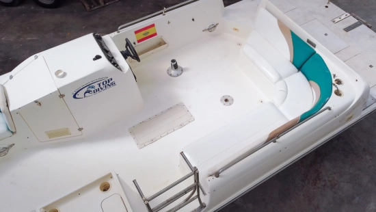 Rinker Flotilla 24 fb preowned for sale