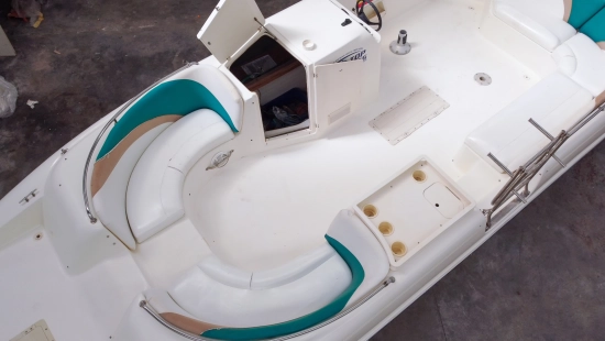 Rinker Flotilla 24 fb preowned for sale