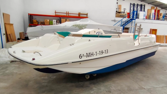 Rinker Flotilla 24 fb preowned for sale