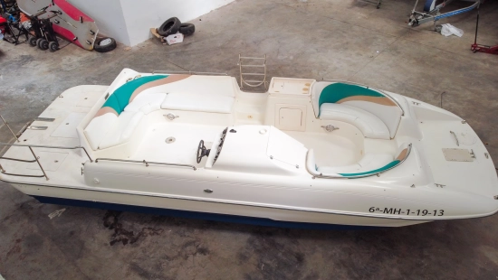 Rinker Flotilla 24 fb preowned for sale