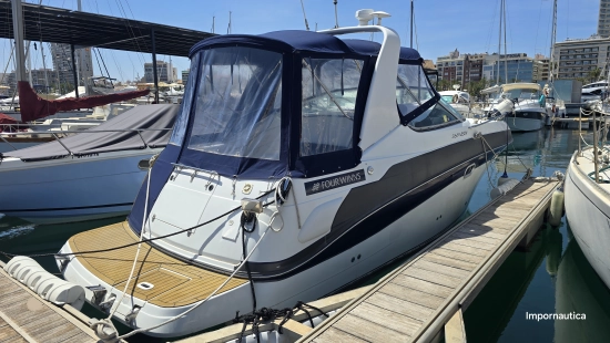 Four Winns Vista 268 preowned for sale