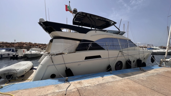 Beneteau Monte Carlo 6 gebraucht zum verkauf