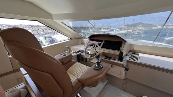 Beneteau Monte Carlo 6 gebraucht zum verkauf